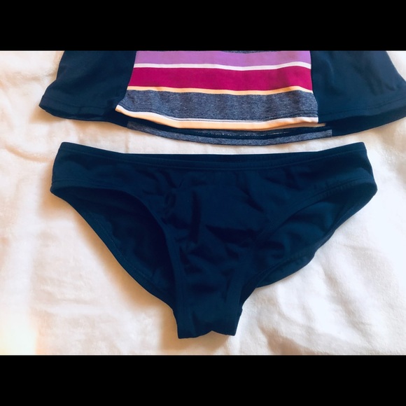 Nike two piece swimsuit - Picture 3 of 5